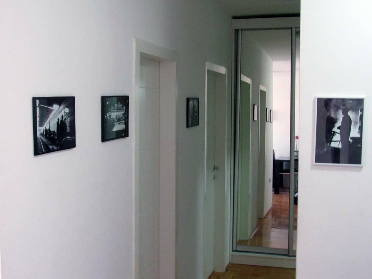 65 Square Meters Designer Apartment In Heart Of City - River View ! Park For Free Nisz Zewnętrze zdjęcie